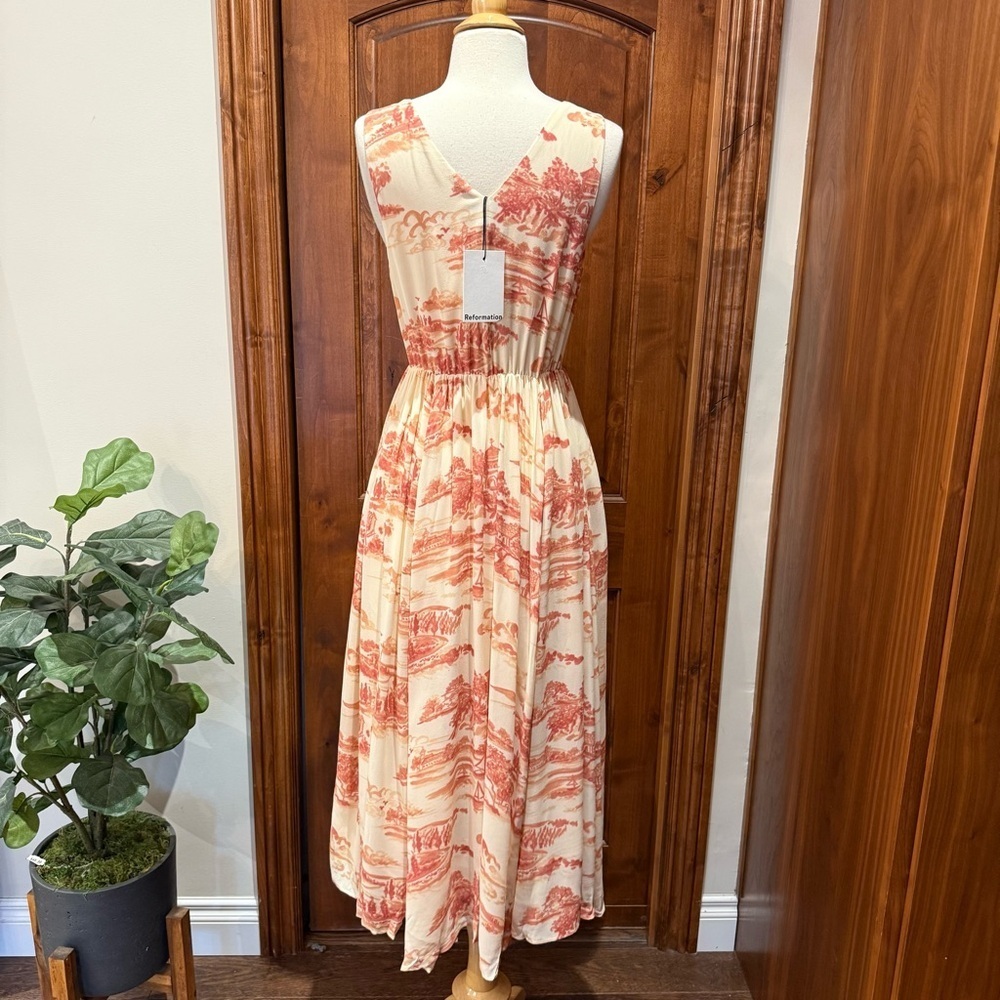 💋Reformation Farah sleeveless v neck Cream and light red Midi Dress. Size 4 - Picture 8 of 10